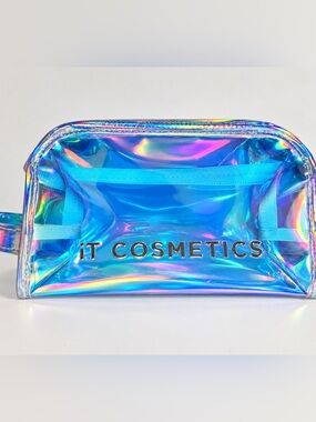 IT Cosmetics Iridescent Holographic Travel Pouch Blue & Purple great condition
